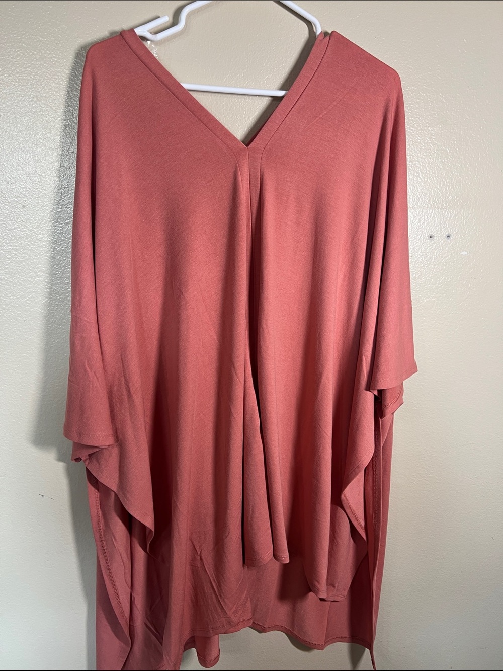 Zenana Outfitters V-Neck Flowing Tunic in Dusty Rose